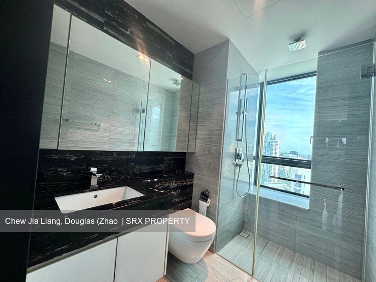 8 Saint Thomas (D9), Condominium #536661171